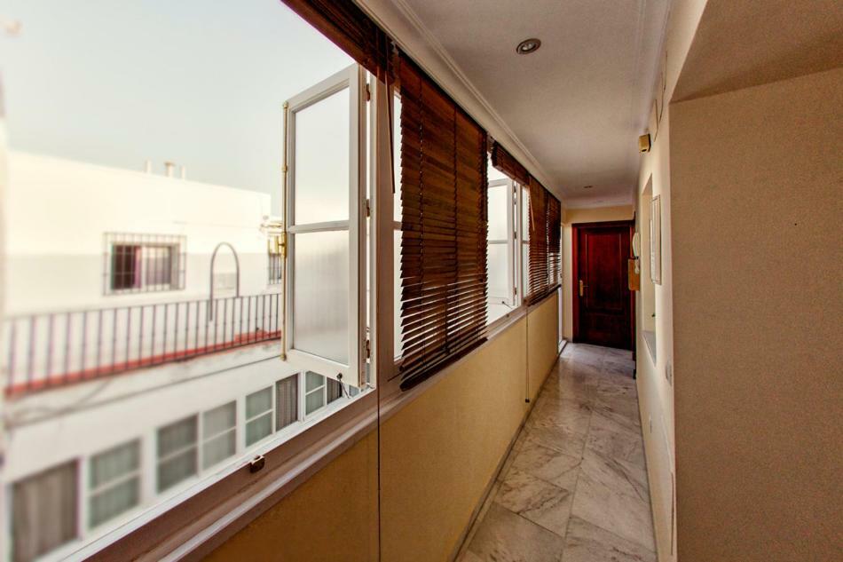 El Atico De Cervantes Cádiz Exterior photo