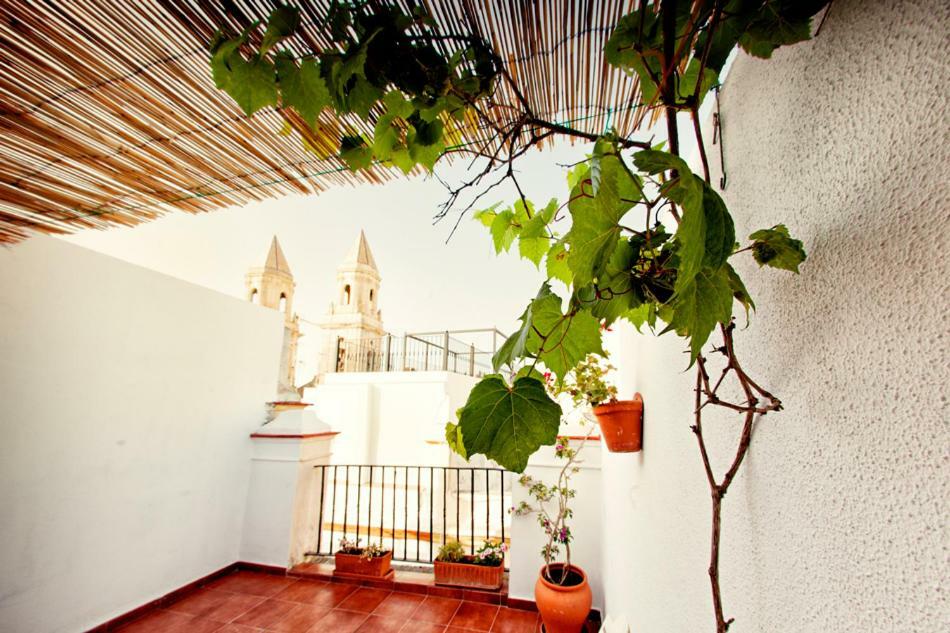 El Atico De Cervantes Cádiz Exterior photo